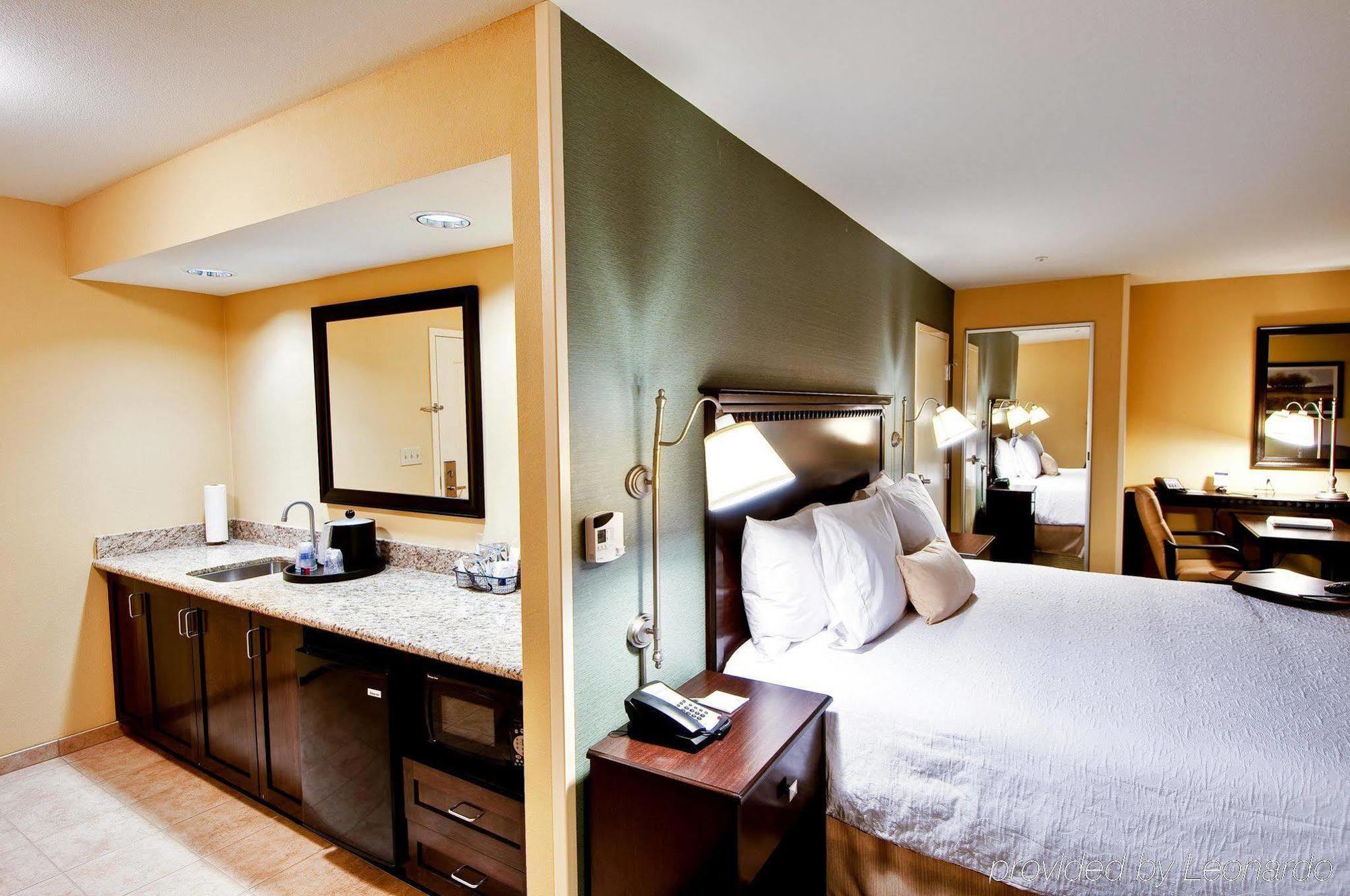 Hampton Inn & Suites Fort Belvoir Alexandria South Zimmer foto
